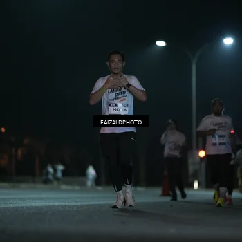 Runner Photo 7770907