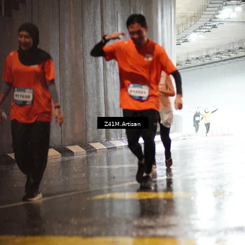 Runner Photo 7770908