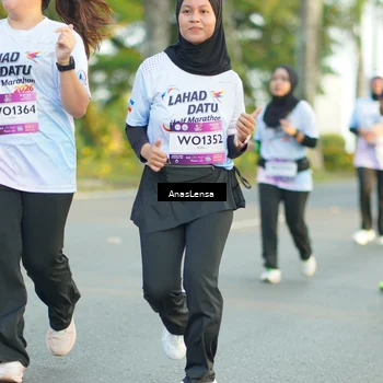 Runner Photo 7770916