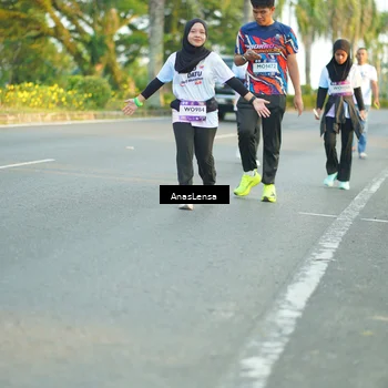 Runner Photo 7770930
