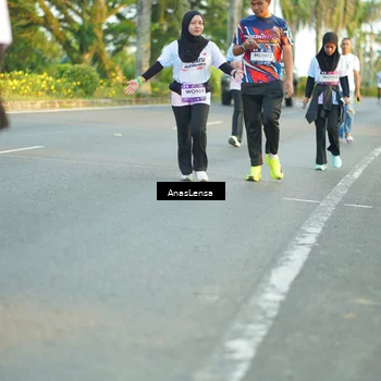 Runner Photo 7770935