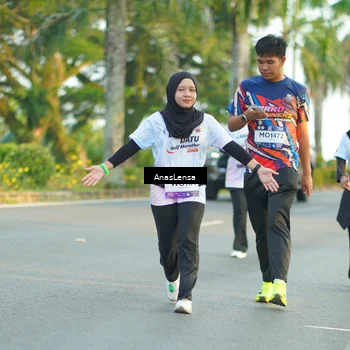 Runner Photo 7770943
