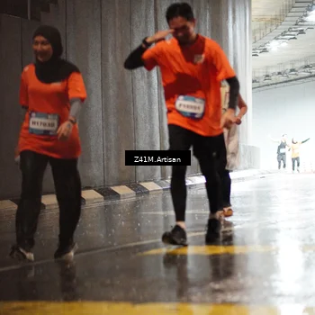 Runner Photo 7770968