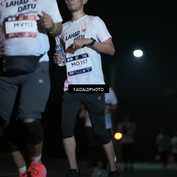 Runner Photo 7770980