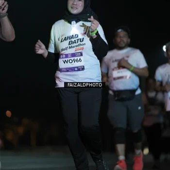Runner Photo 7770984
