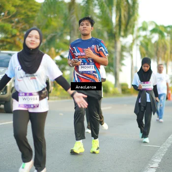 Runner Photo 7770996