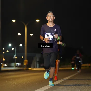 Runner Photo 7771029
