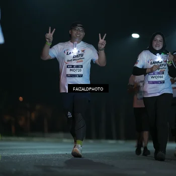 Runner Photo 7771050