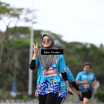 Runner Photo 7771059