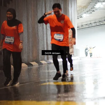 Runner Photo 7771094