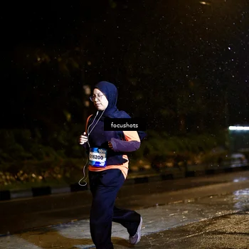Runner Photo 7771108