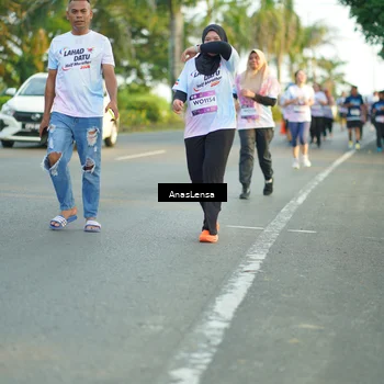 Runner Photo 7771111