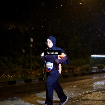 Runner Photo 7771124