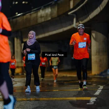 Runner Photo 7771129