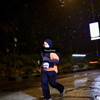 Runner Photo 7771141