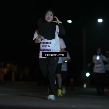 Runner Photo 7771158