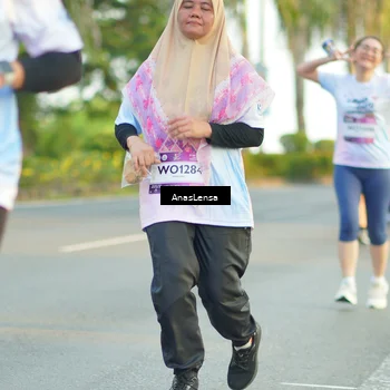 Runner Photo 7771168
