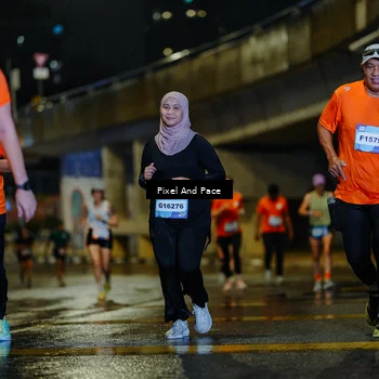 Runner Photo 7771190
