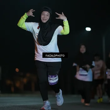 Runner Photo 7771206
