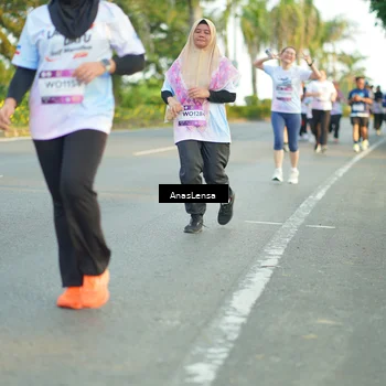 Runner Photo 7771218