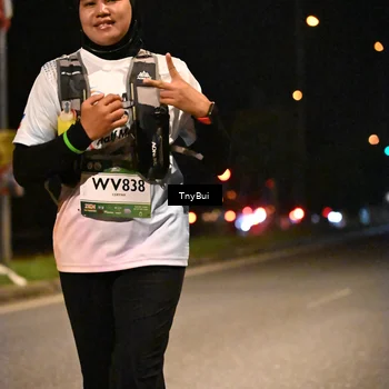 Runner Photo 7771249