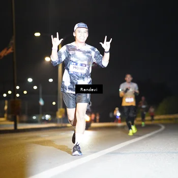 Runner Photo 7771252