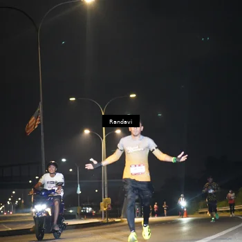 Runner Photo 7771266