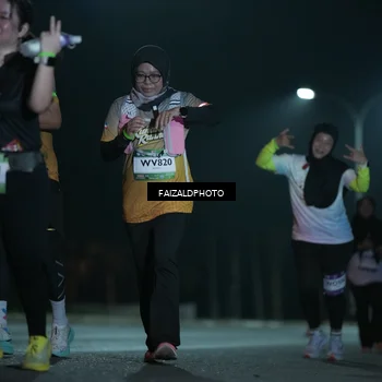 Runner Photo 7771279