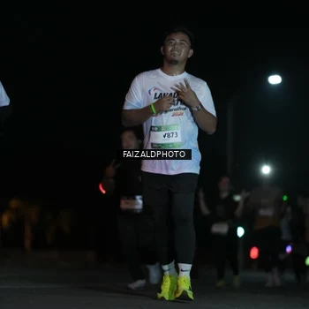 Runner Photo 7771295