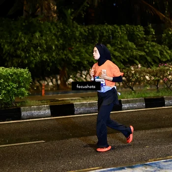 Runner Photo 7771298