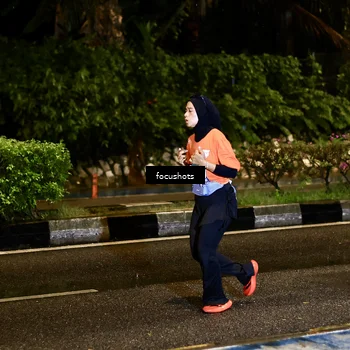 Runner Photo 7771302