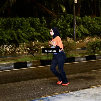 Runner Photo 7771305