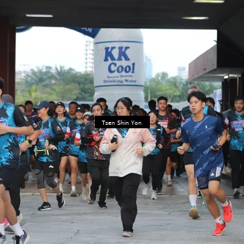 Runner Photo 7771313