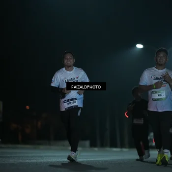 Runner Photo 7771328