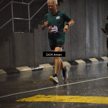Runner Photo 7771355