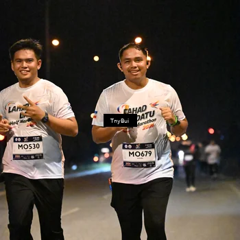 Runner Photo 7771356
