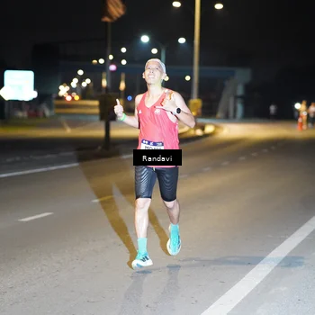 Runner Photo 7771368