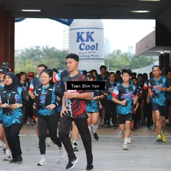 Runner Photo 7771369
