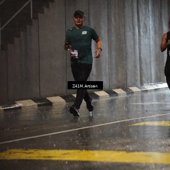 Runner Photo 7771373