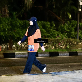 Runner Photo 7771378