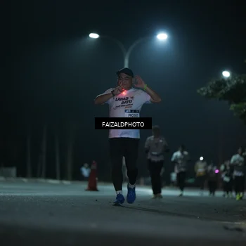 Runner Photo 7771517