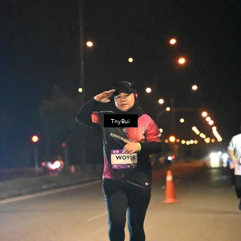 Runner Photo 7771545