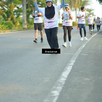 Runner Photo 7771586