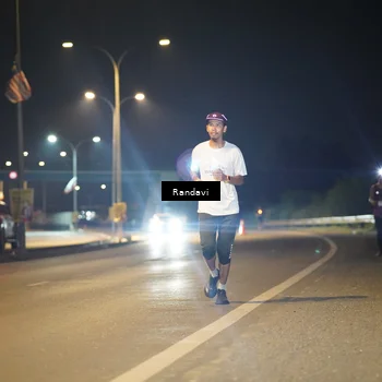 Runner Photo 7771602
