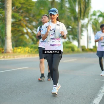 Runner Photo 7771638