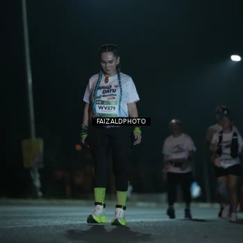 Runner Photo 7771661