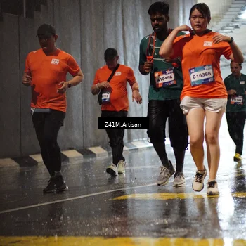 Runner Photo 7771676