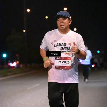 Runner Photo 7771678