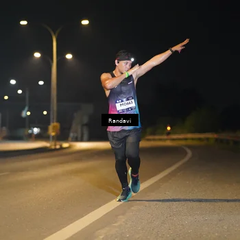 Runner Photo 7771717
