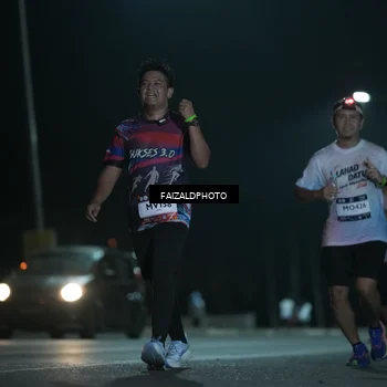 Runner Photo 7771719
